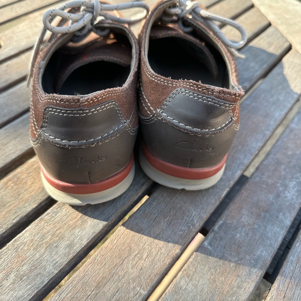 Clark’s suede loafers brown good condition - Picture 2 of 7